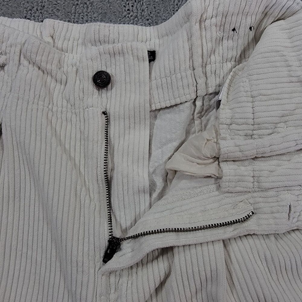 Abercrombie & Fitch Women's 25/0 (26x25) Pants Corduroy High Waisted White - Picture 9 of 10